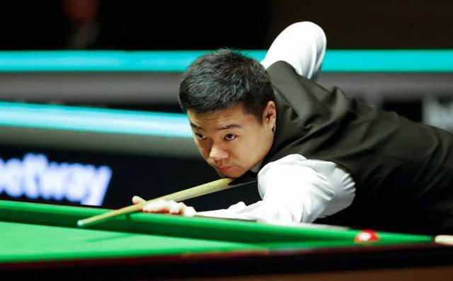 菲斯通过连 菲斯通过连